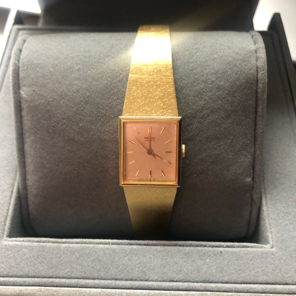 Seiko gold thin watch 🥰